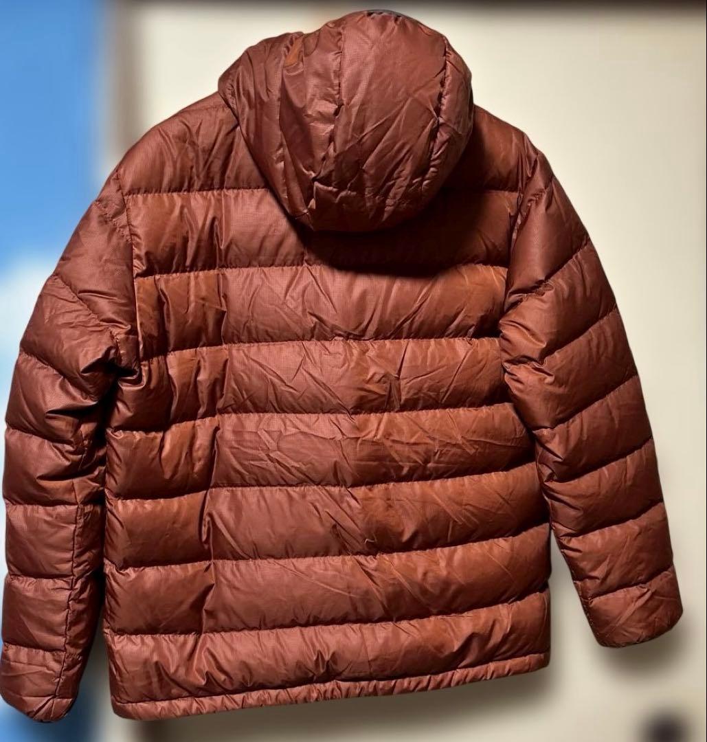 Eddie Bauer(エディーバウアー)リバーシブルフーデットダウンジャケット