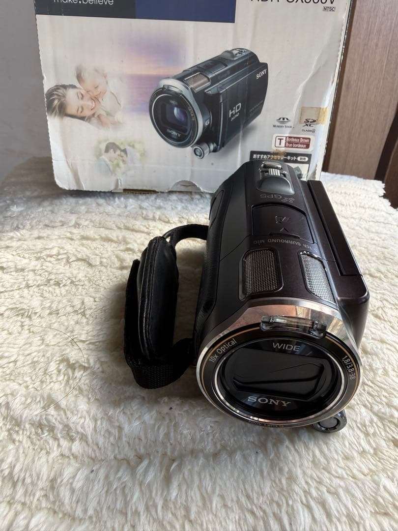 SONY HDR-CX560V 本体他 ハンディカム12. 3メガピクセル