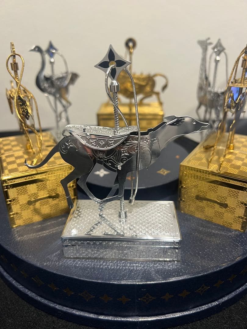 希少 限定品　顧客ホリデーギフト 動物のオブジェ フィギュア　ルイヴィトン