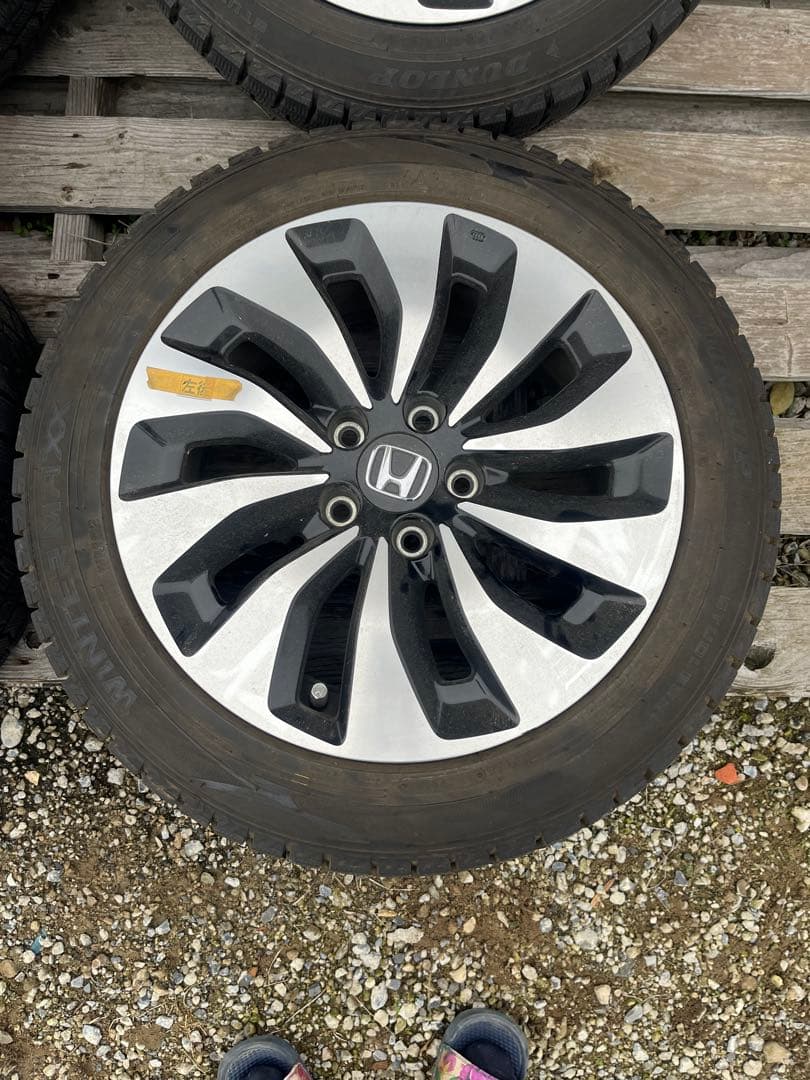 最終値下げ！ホンダ アコードCR6 17インチ スタッドレスタイヤセット