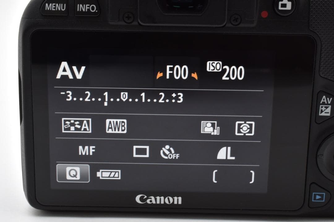 ■ 美品 ■ キヤノン　CanonEOS Kiss X7 ≪S数2189回≫