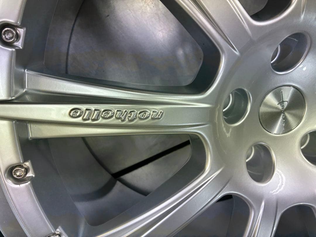 ポルシェカイエン、アウディQ7 22インチ新品ホイールと中古タイヤセット