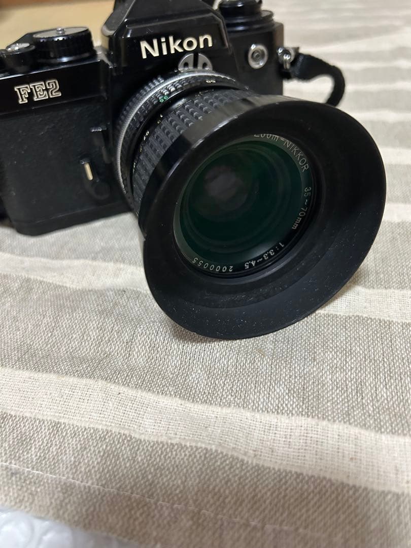 Nikon FE2 フィルムカメラ　ケース、レンズ付き
