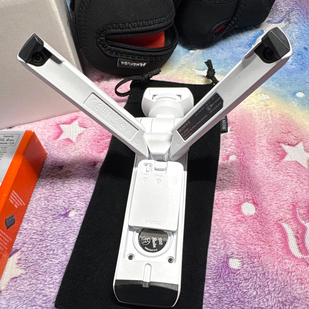 SONY ZV-E10M2Xホワイト 本体 + 付属品+予備バッテリー付属品多数