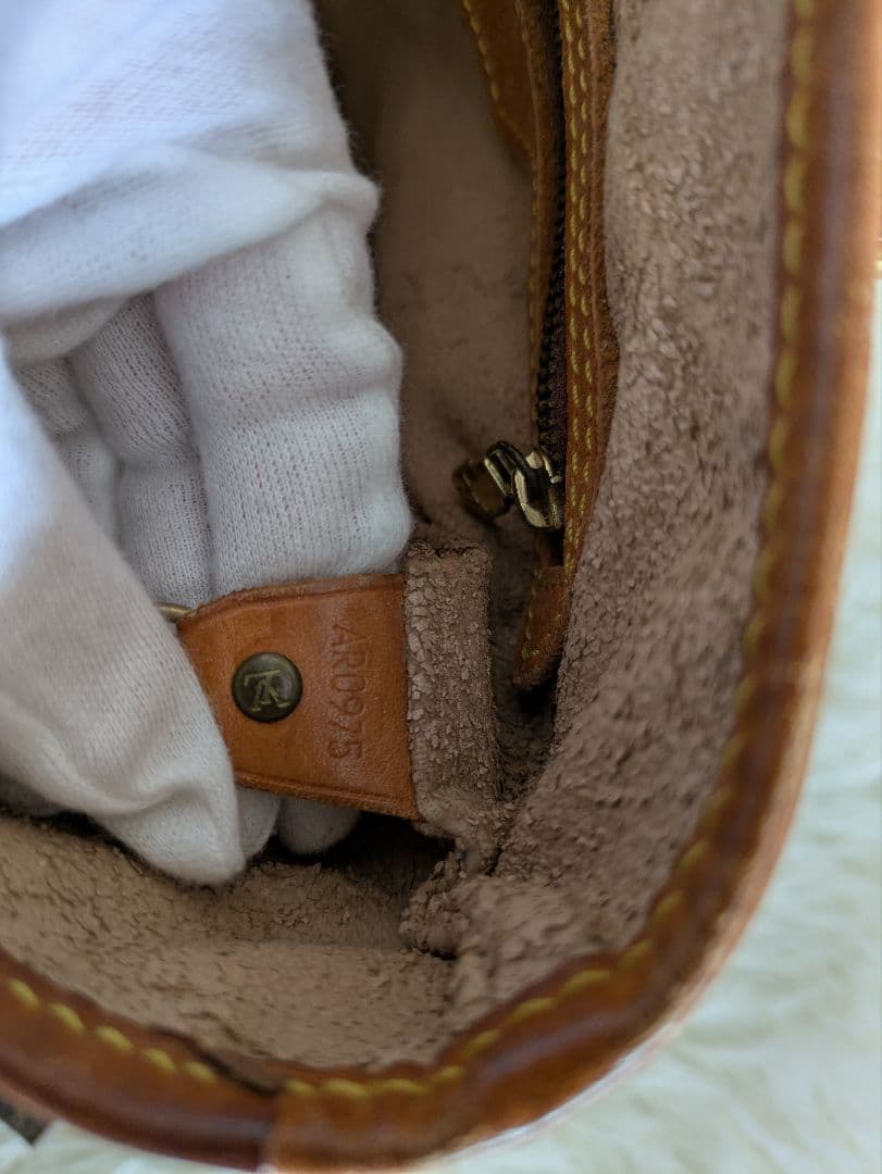 ヴィトン　プチバケット　モノグラム　バケツ　バッグ