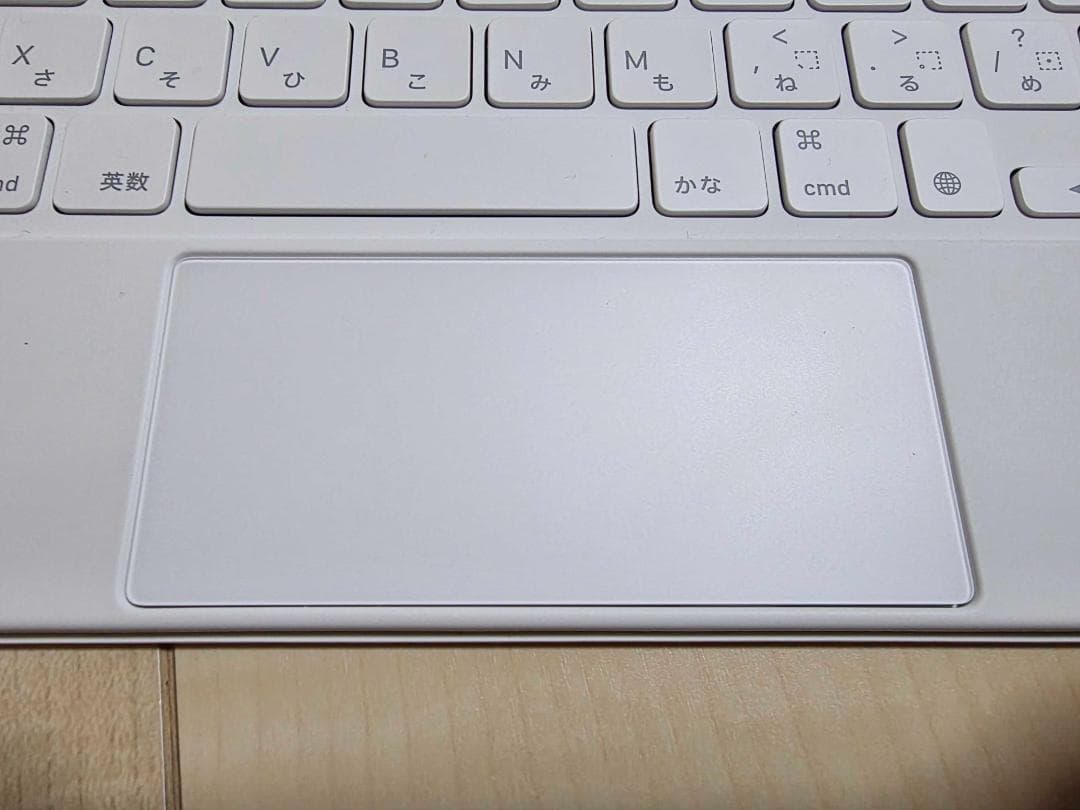 【美品】iPad 11インチ Magic Keyboard/日本語配列/ホワイト