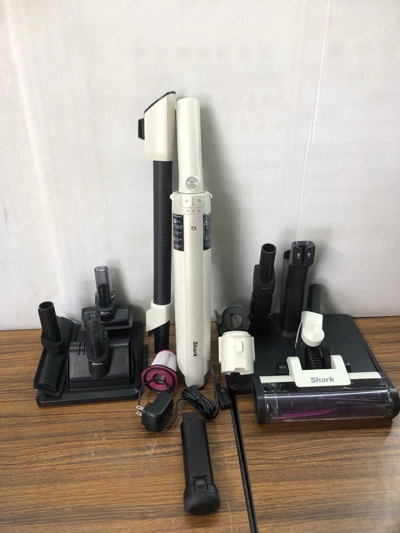 SHARK コードレススティッククリーナー LC200JIV 送料無料