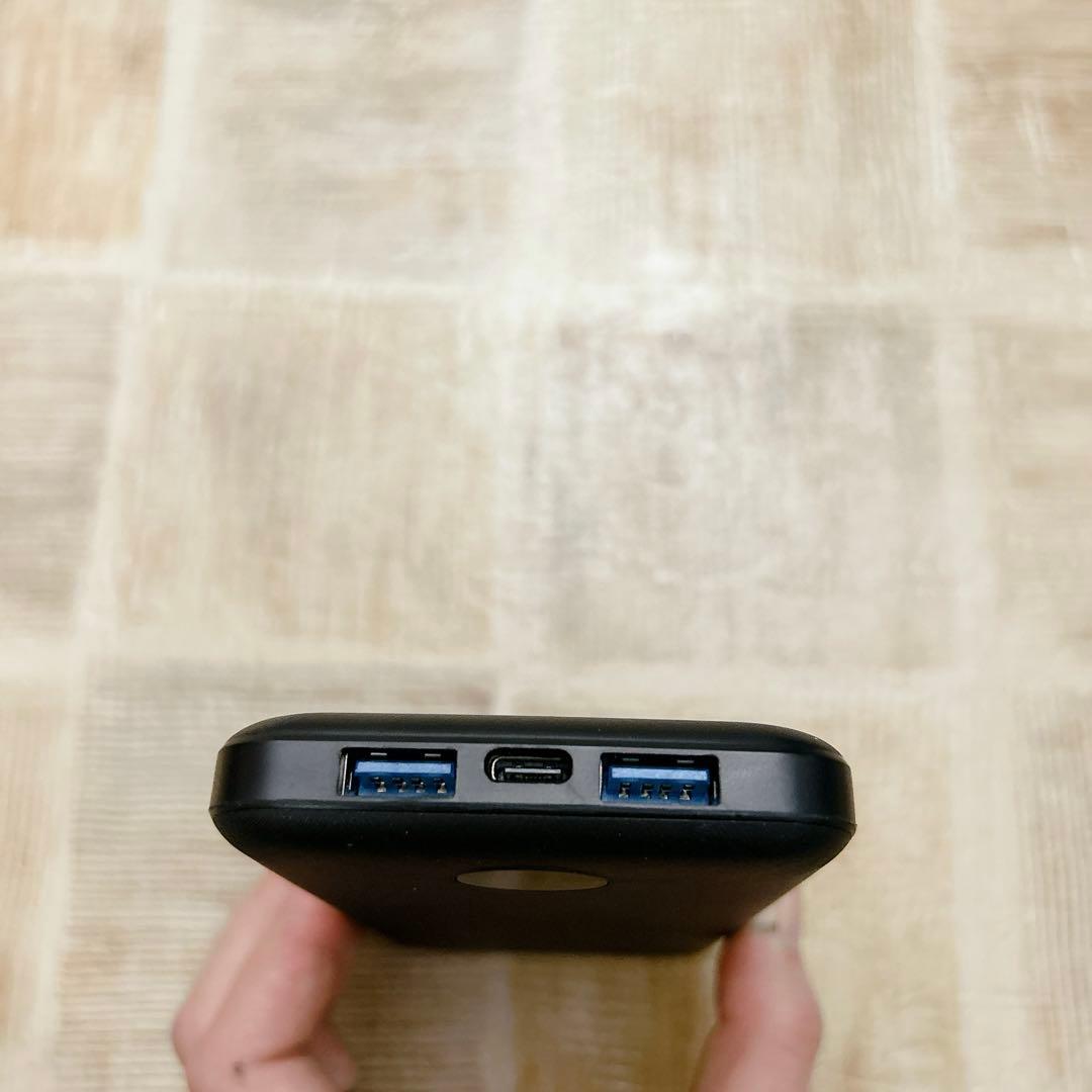 極薄モデル￤大容量￤モバイルバッテリー￤急速充電￤3台同時充電￤ブラック