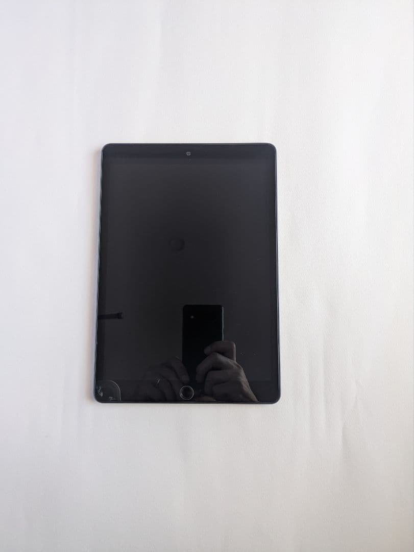 Apple iPad 第8世代 32GB Wi-Fi 本体 充電器付き