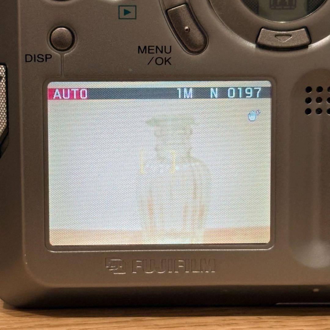 FUJIFILM FinePix 4800 Zoom デジタルカメラ