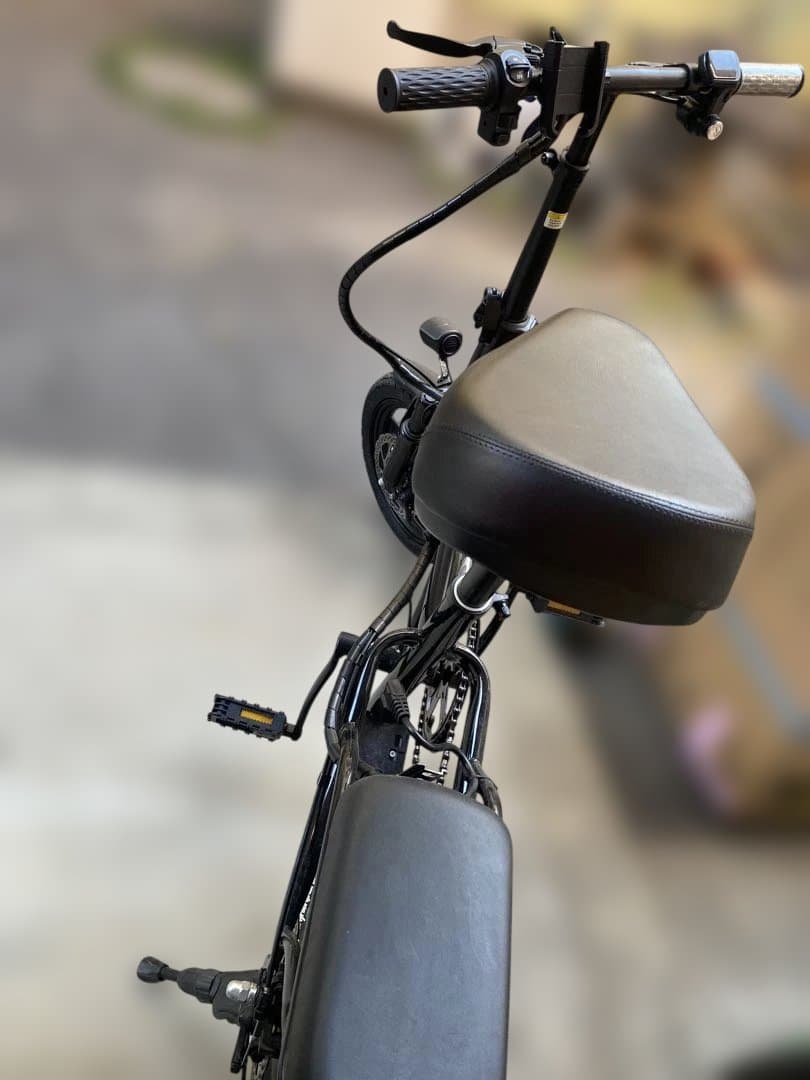 折りたたみ式電動アシスト自転車 黒