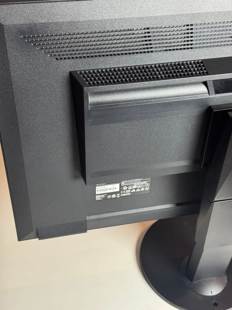 【EIZO FlexScan EV3237】31.5インチ 4Kモニター