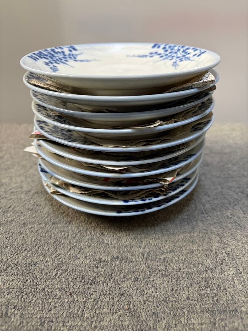 青い花柄の平皿　10皿セット