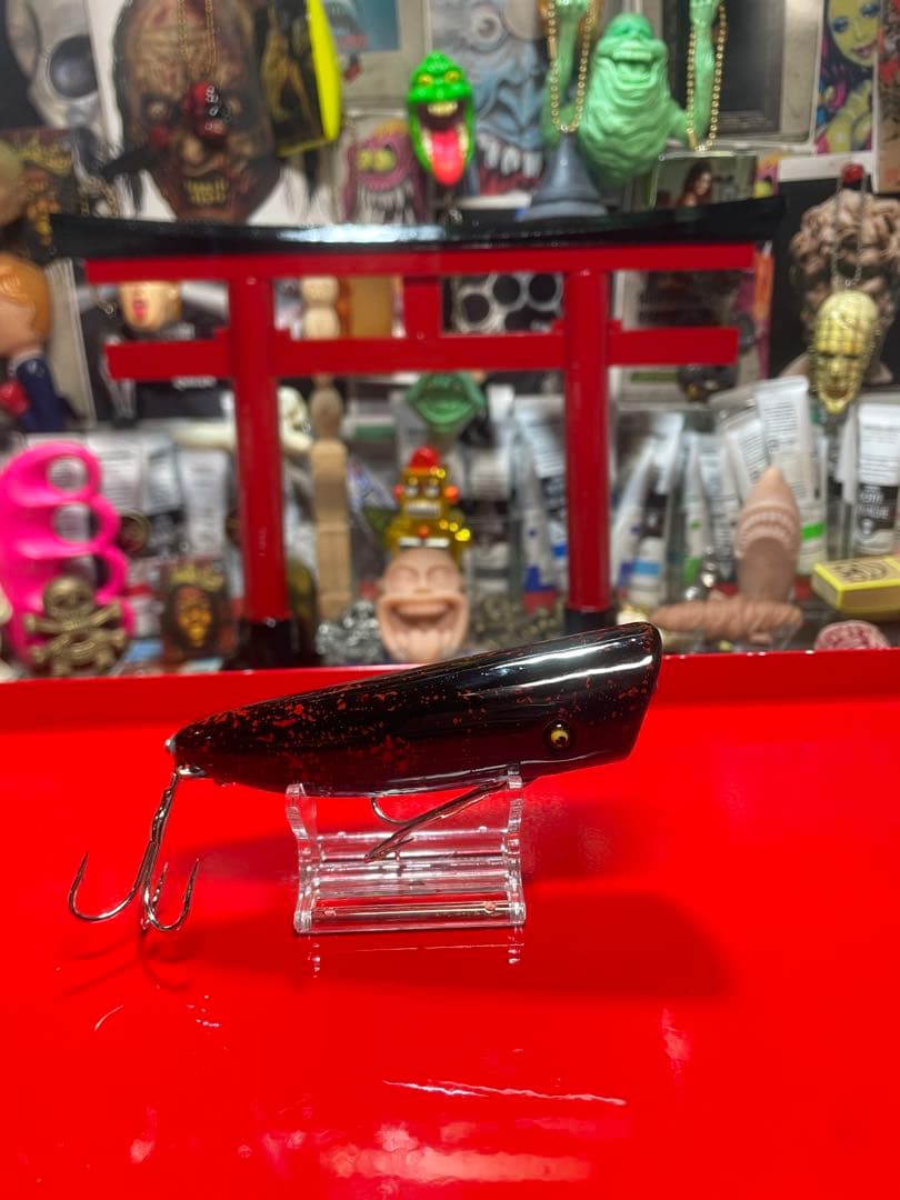 サーフェイスジョー　表層暴鮫　漆塗り　宝物ルアー　赤黒　ポッパー