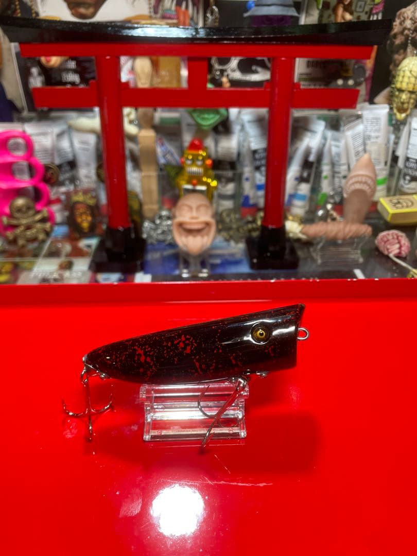 サーフェイスジョー　表層暴鮫　漆塗り　宝物ルアー　赤黒　ポッパー