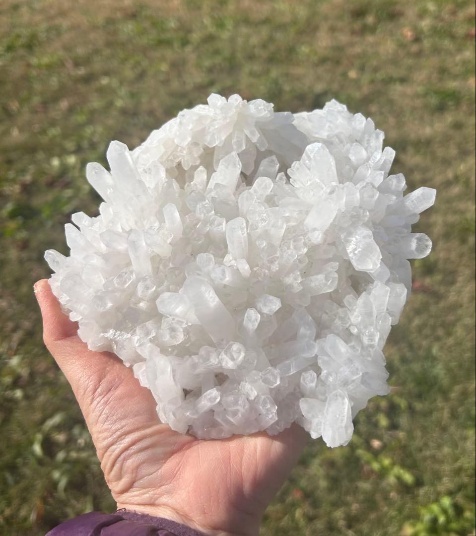 ★高品質 水晶クラスター♡四川省産　超ビックサイズ❤︎ 1.7kg★