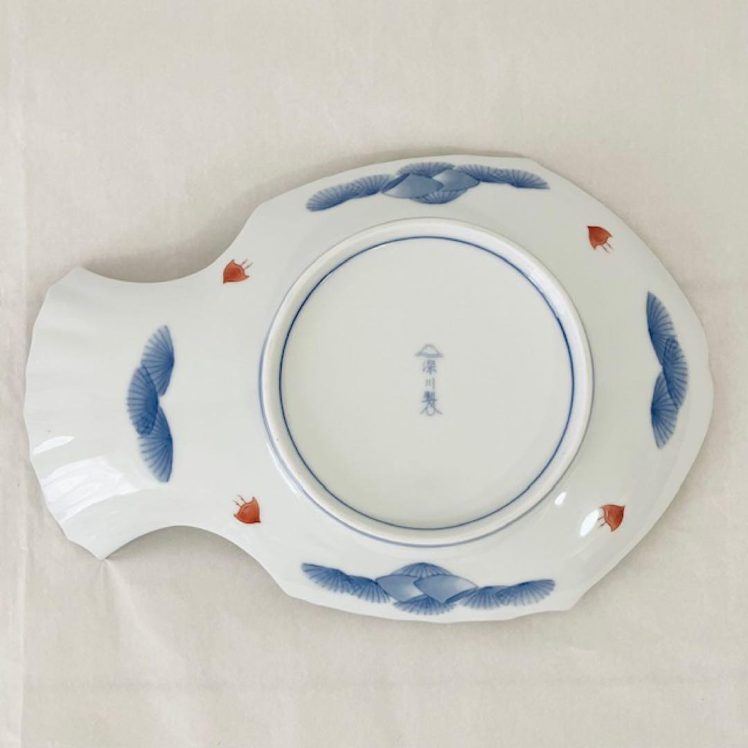 未使用　深川製磁　宮内庁御用達　古伊万里鳳凰割地紋　魚型皿