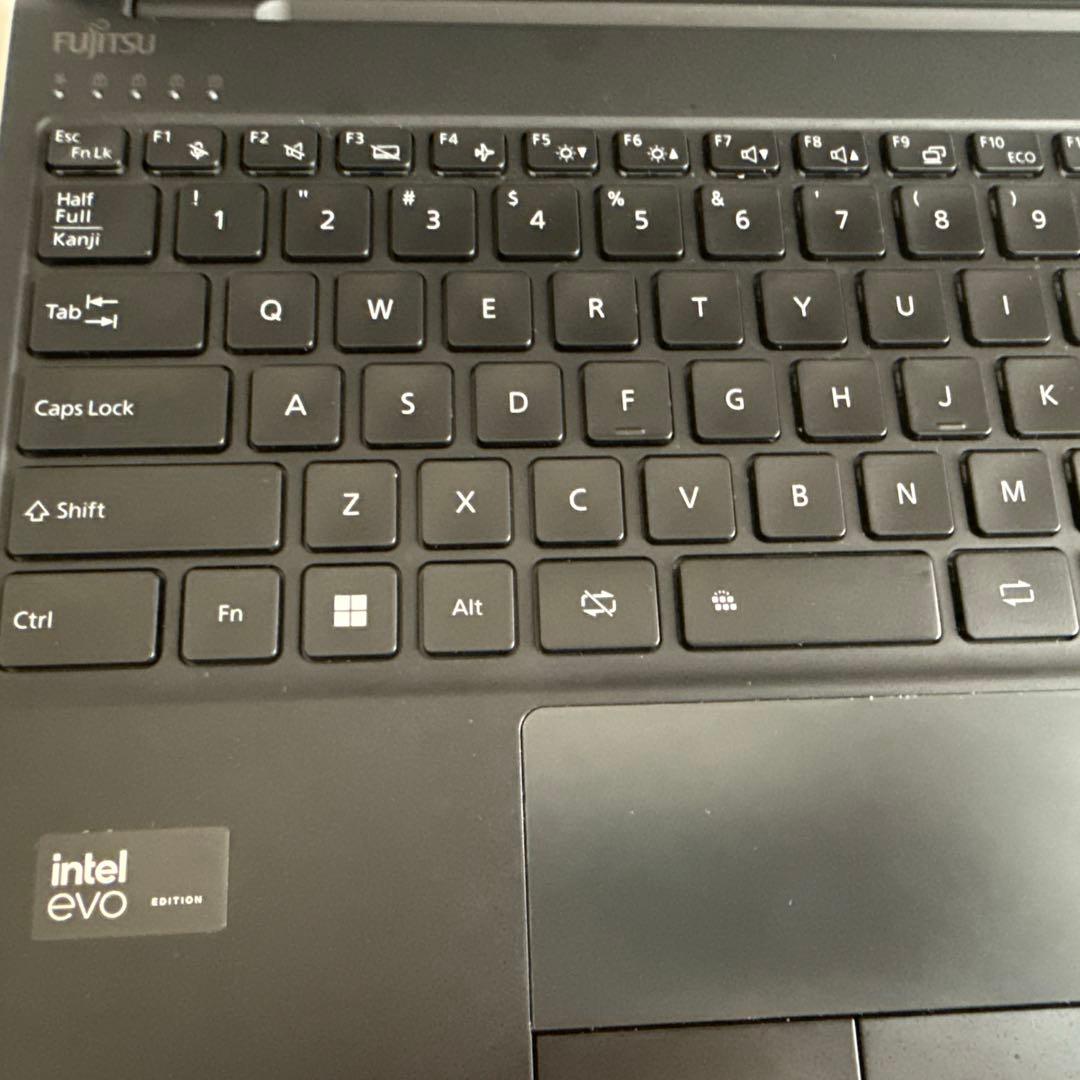 UH90/J3ノートPC14インチメーカー保証28年3月