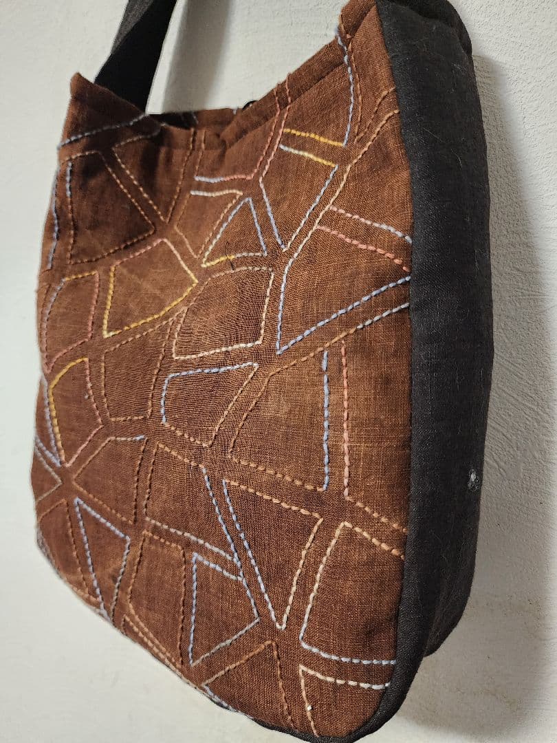♡新作　泥染め　渋い色合い　幾何学模様　刺し子バッグ　センソユニコ慈雨等