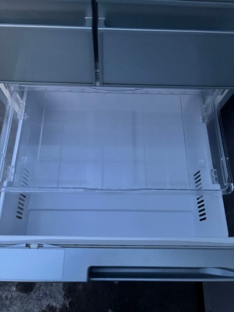 【宮城発】引取限定 近隣配達可能 HITACHI 冷蔵庫 R-C5700