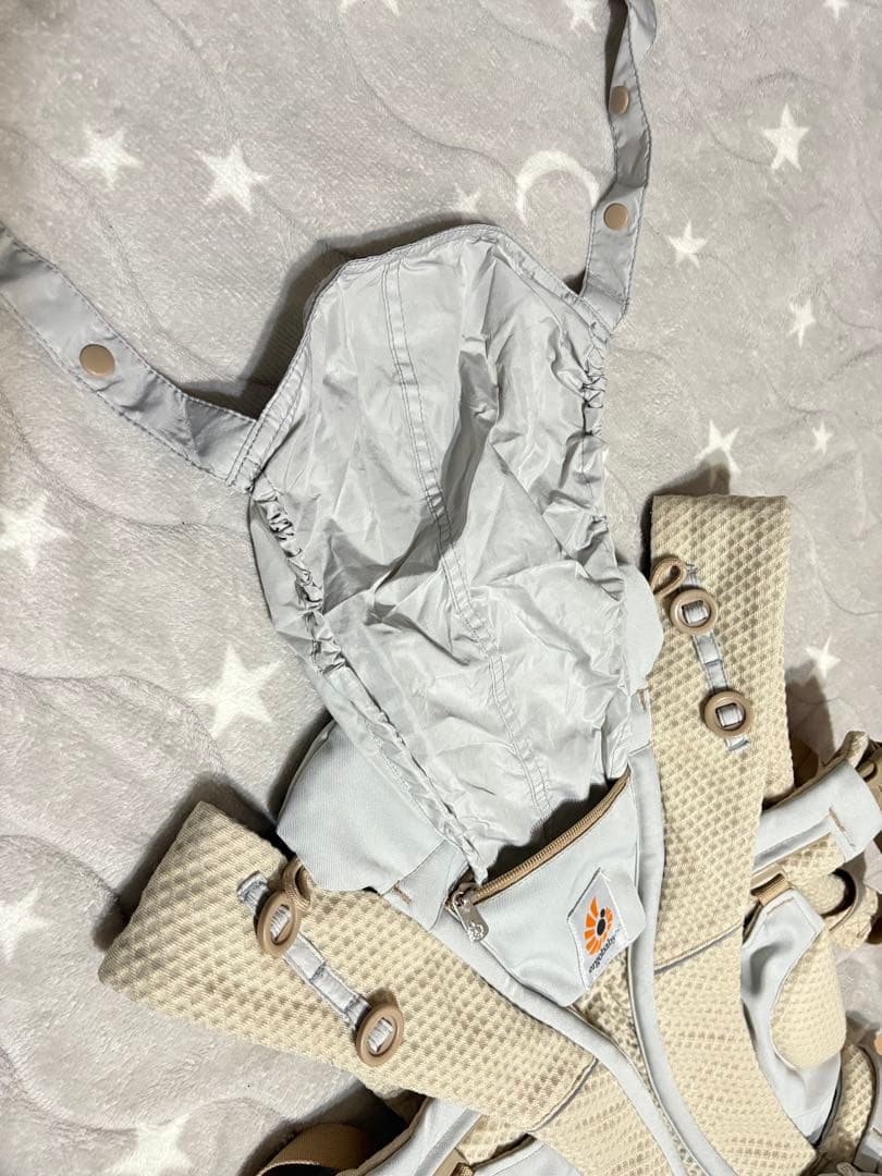 【値下げしました】エルゴ　オムニブリーズ　抱っこ紐