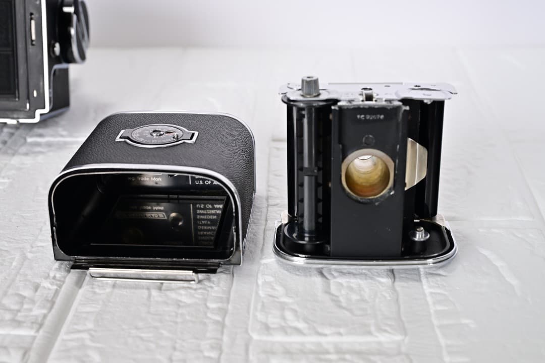 HASSELBLAD 500C Planar 80mm F2.8 A12付き