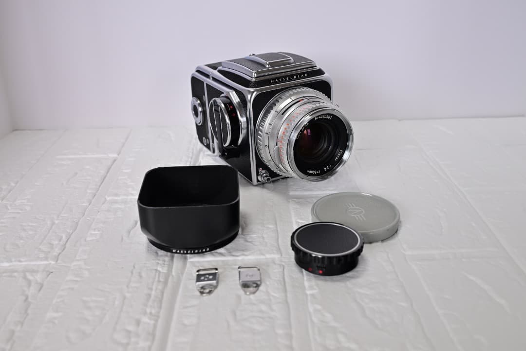HASSELBLAD 500C Planar 80mm F2.8 A12付き