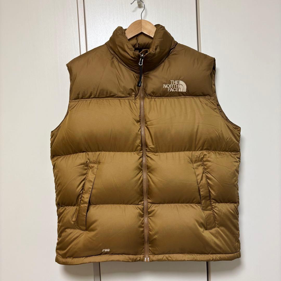 超希少　XL 新品センターロゴ　ダウン　ベスト　ヌプシ　ブラウン