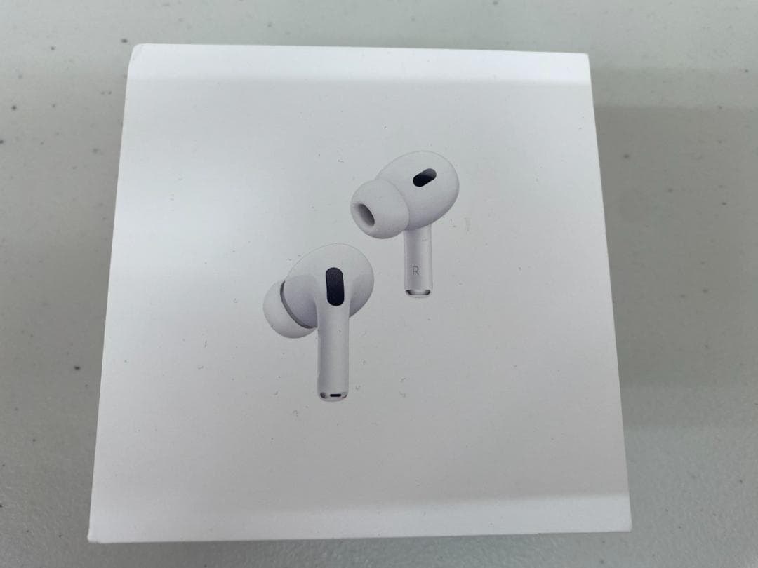 美品 AirPods Pro（第2世代）USB-C MTJV3J/A エアポッズ