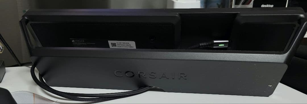 Corsair XENEON EDGE 14.5インチタッチディスプレイ 開封済