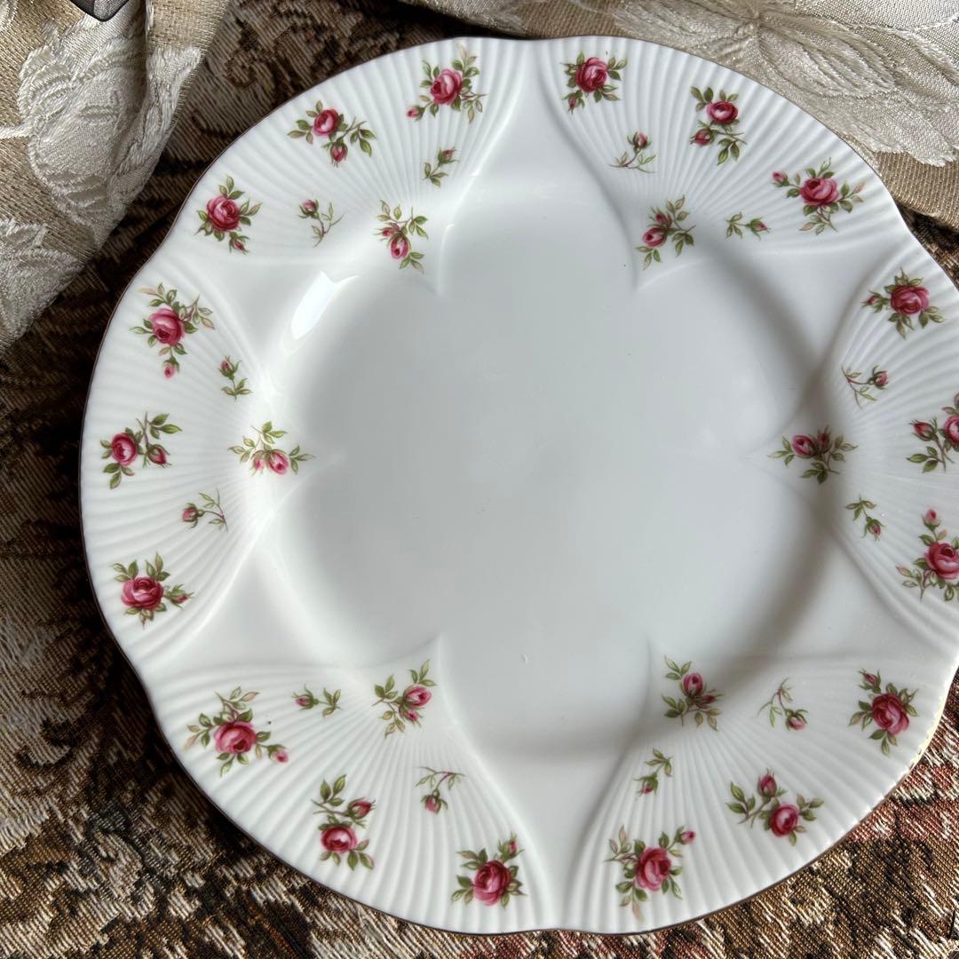 英国製  Rosalie可憐な花びらデザートプレート5枚