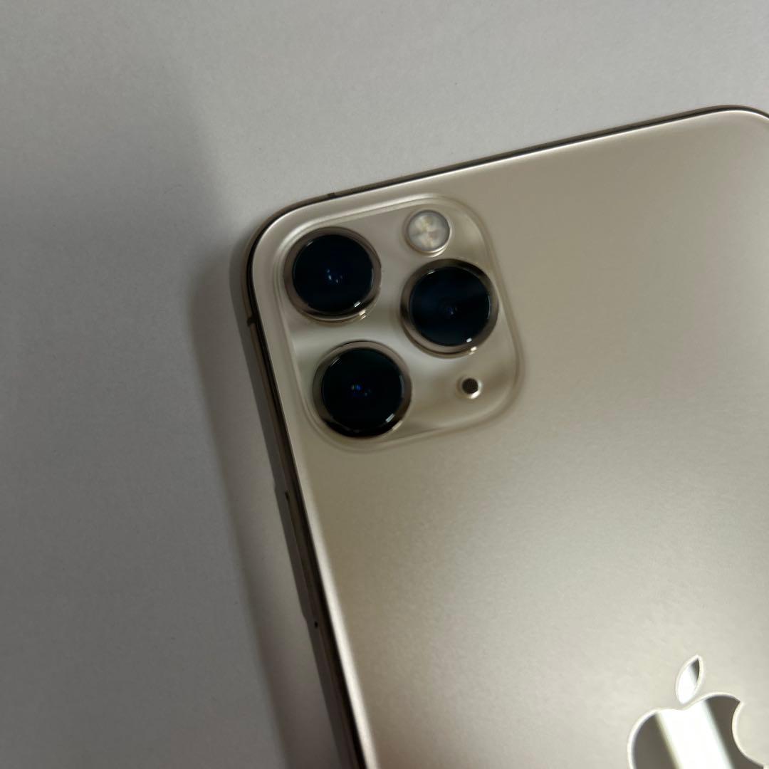 iPhone 11 Pro Max ゴールド SIMフリー　 バッテリー95%