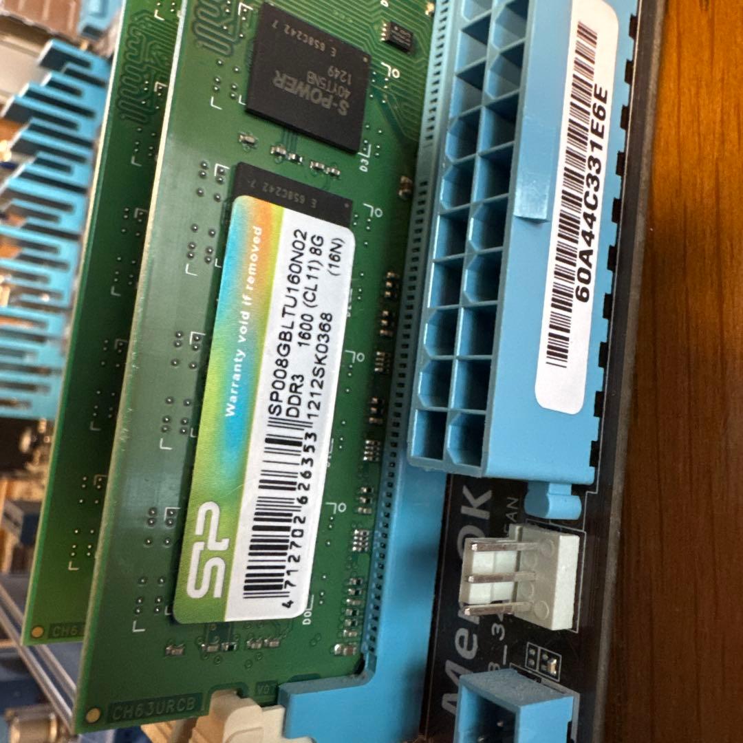 PBH77-V + CORE i7-3770/16gbメモリセット