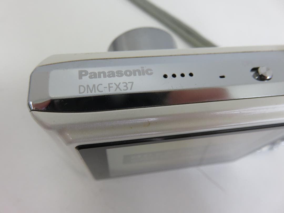 Panasonic パナソニック LUMIX FX37 ホワイト デジカメ