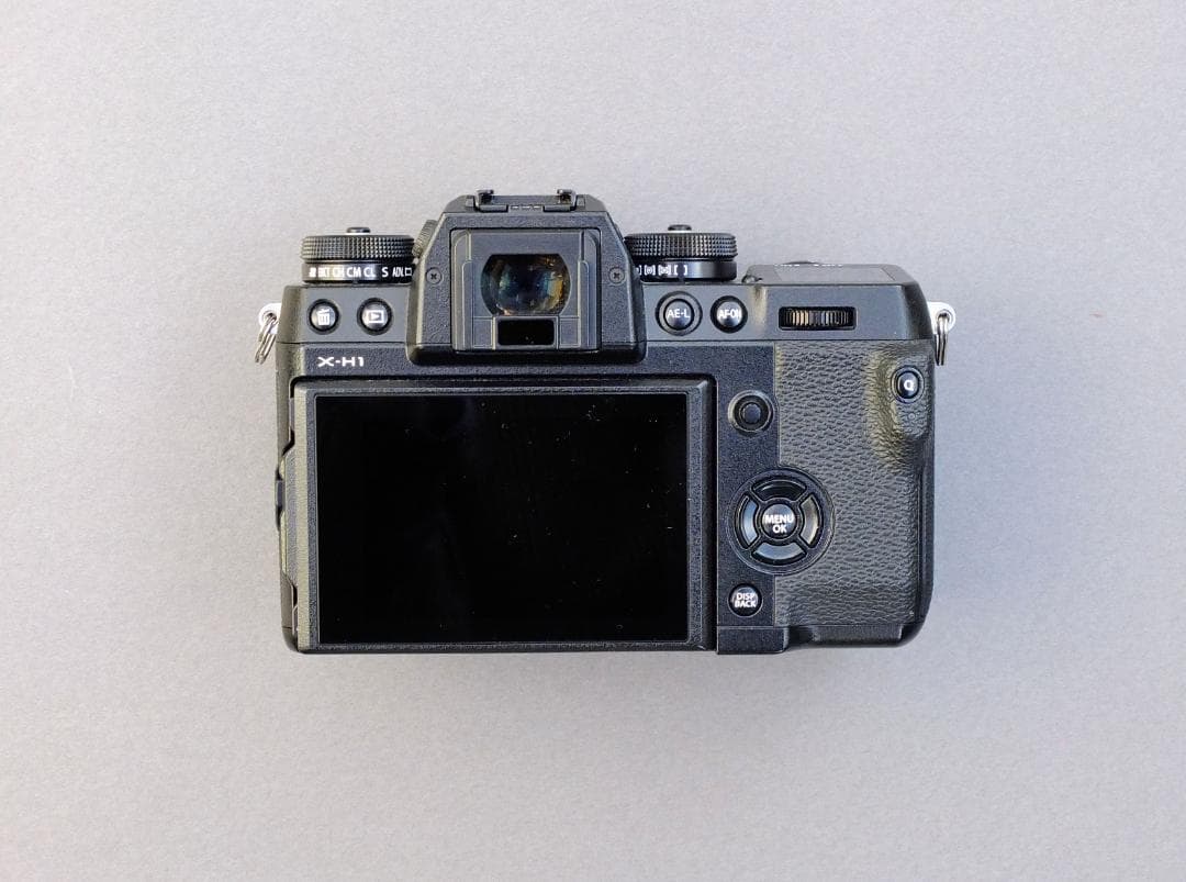 FUJIFILM X-H1 ミラーレス一眼