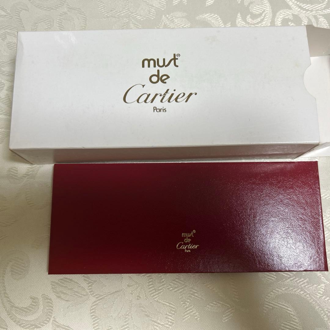 マストドゥカルティエ　ボールペン　多分未使用