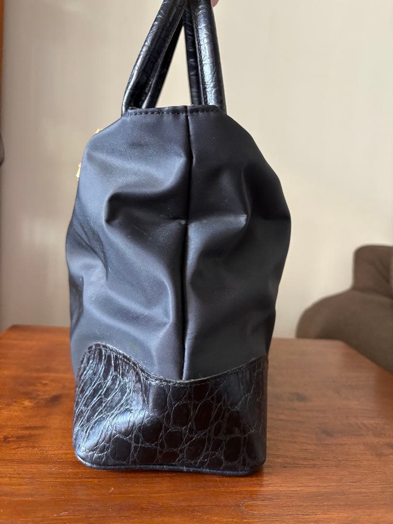 GIANNI VERSACE ジャンニ　ヴェルサーチ　バッグ