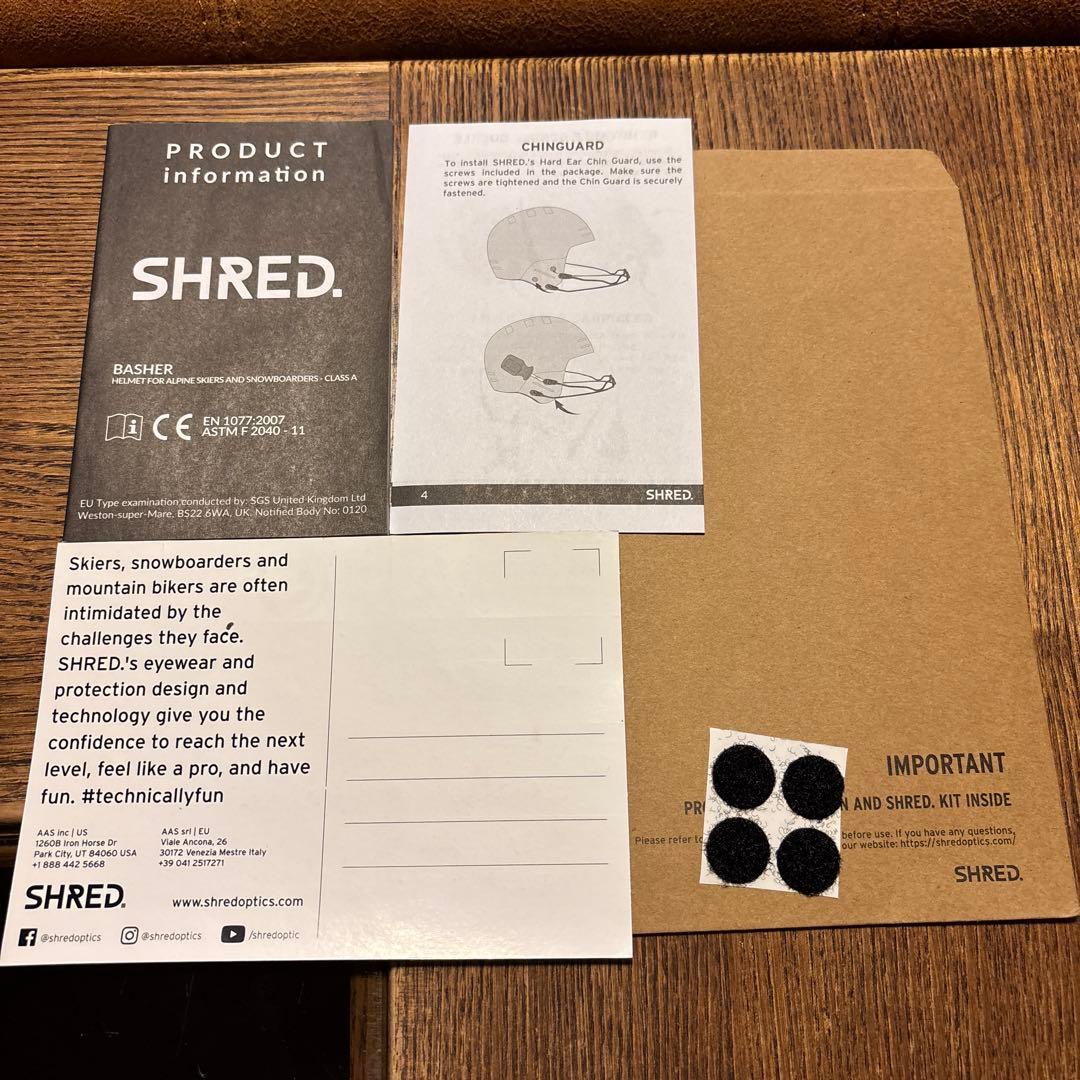 mini SHRED. ヘルメット 青