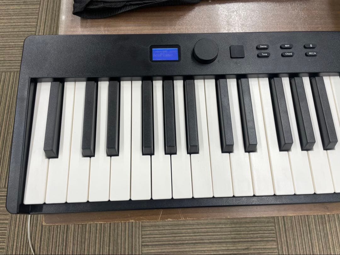 折りたたみ電子ピアノ　88鍵盤　充電タイプ　ブラック
