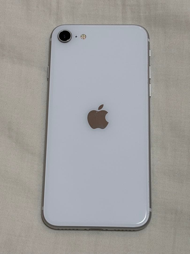 中古良品 ドコモ iPhoneSE 2 64GB ホワイト