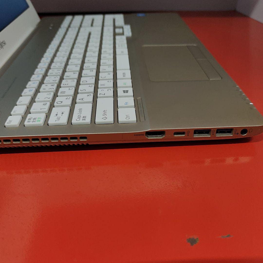 富士通 Windows11 ノートパソコン 極美品爆速SSD 光学ドライブ