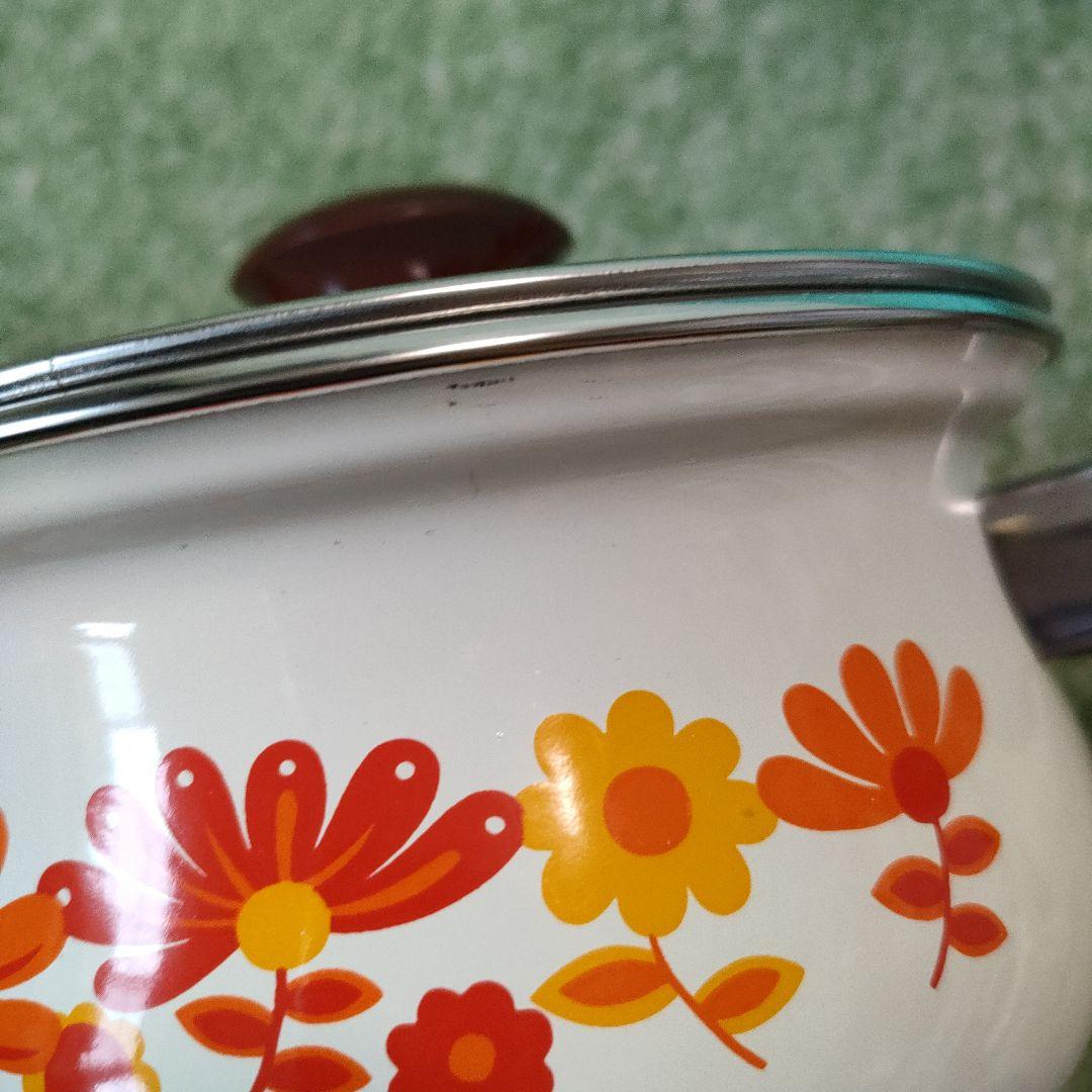 昭和レトロポップ　花柄鍋　ホーローピクニックバスケット　カゴ　まとめてセット