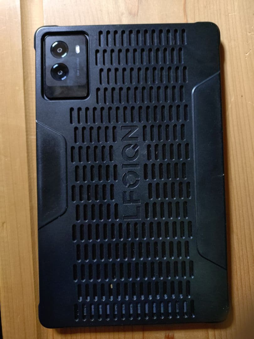 Lenovo 8.8インチ Androidタブレット 本体