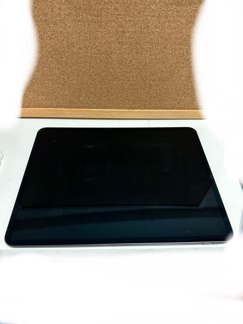 iPad Pro 13インチ 256GB Wi-Fi magickeyboard