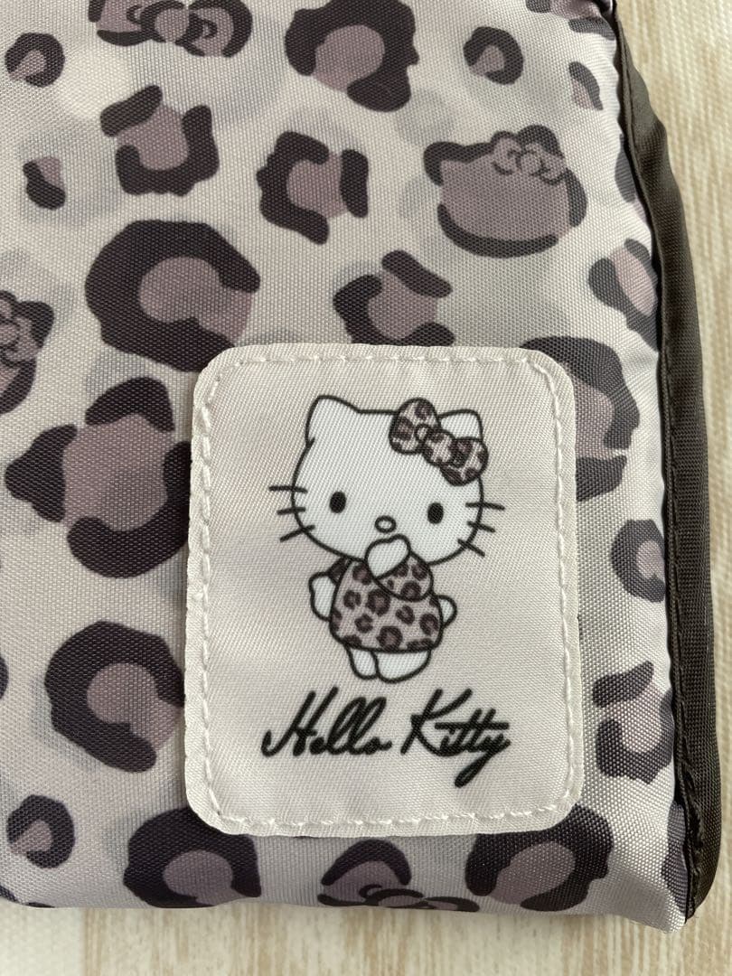 新品♡アベイル✨ハローキティ ゼブラ柄保冷トートバッグと豹柄エコバッグ2点セット