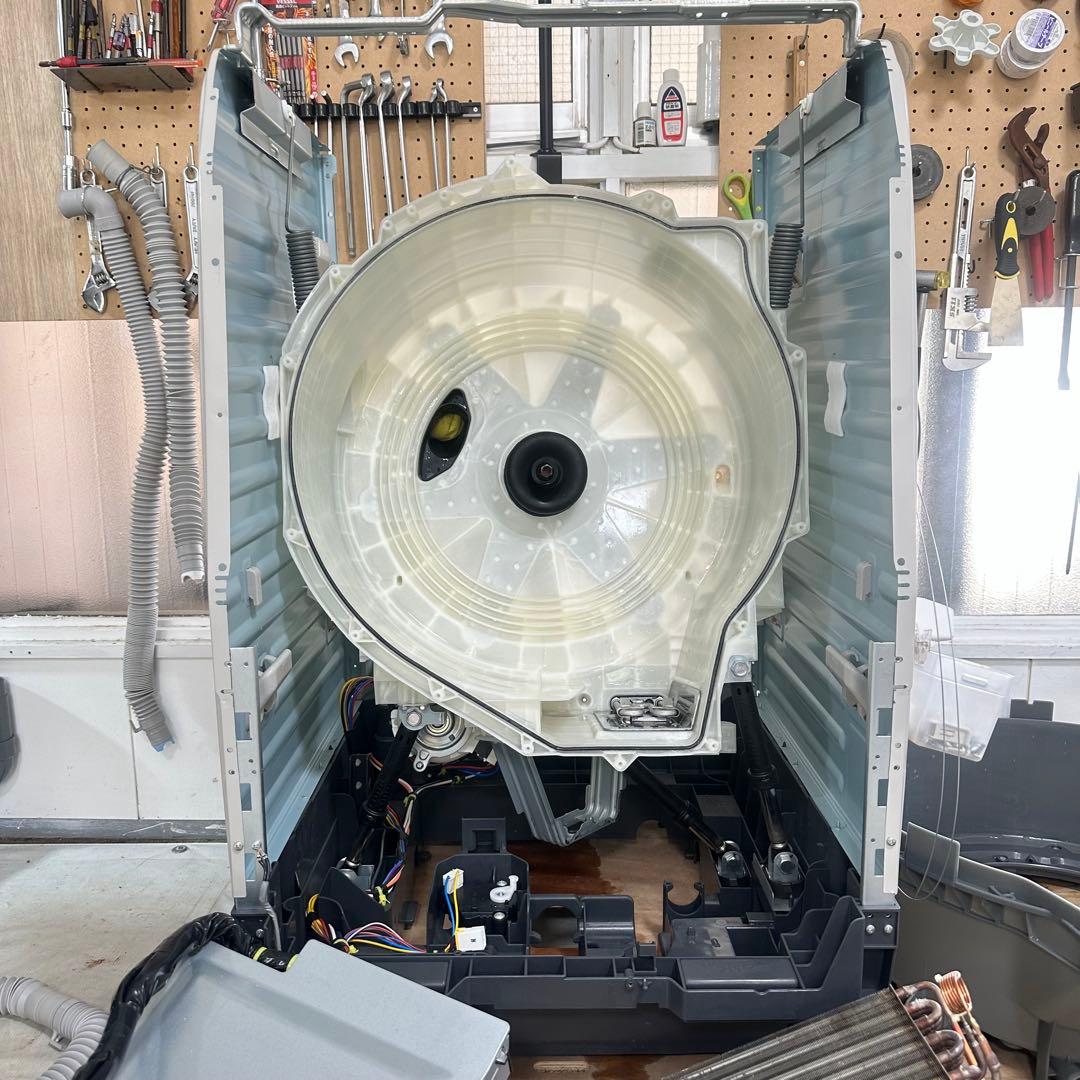 Panasonic NA-VX8800Rドラム式洗濯機　ヒートポンプ式