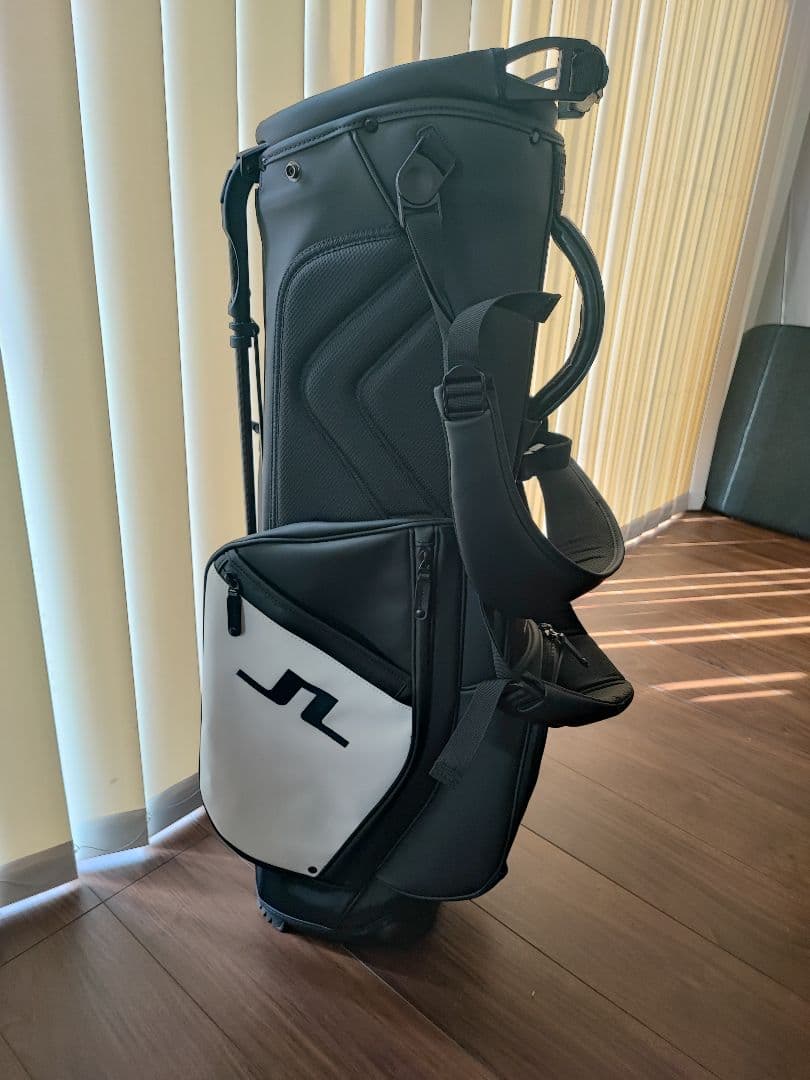 新品　未使用　J.LINDEBERG 　リンドバーグ　キャディバッグ 　ベゼル