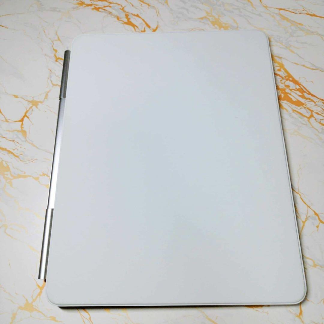 美品Magic Keyboard iPad Air 13インチ M3