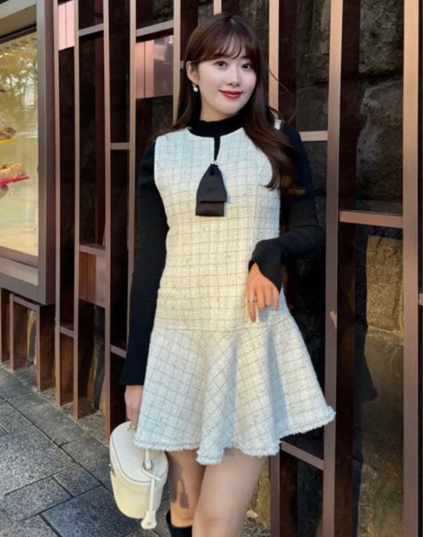 【Herlipto】新品 Victoria Tweed Jumper Dress