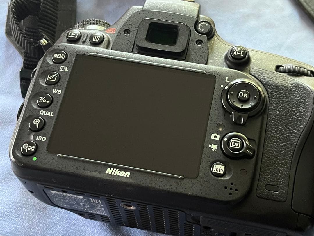 デジタルカメラ Nikon D610